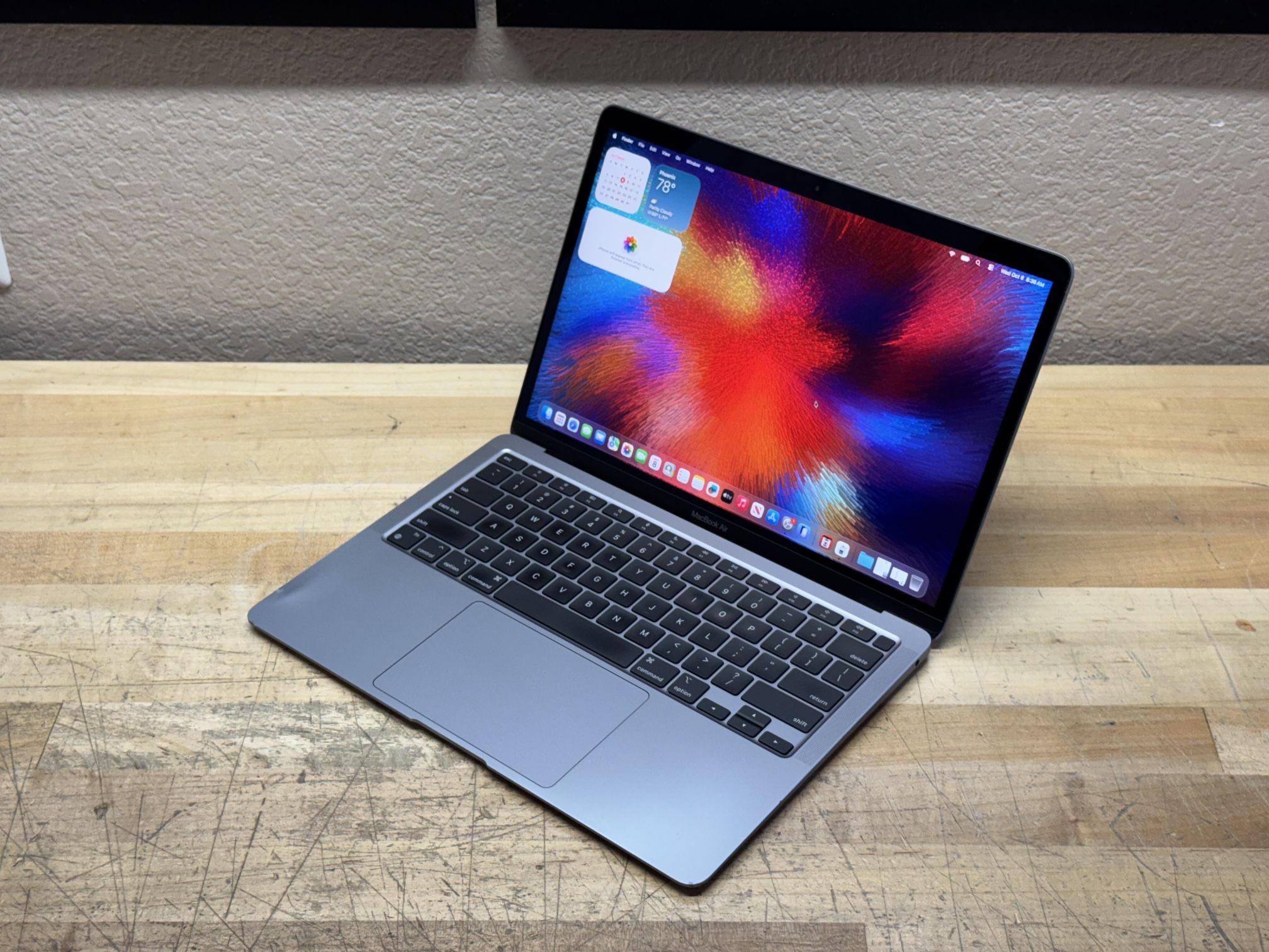 2020 13” MacBook Air - M1 - 8GB - 256GB SSD