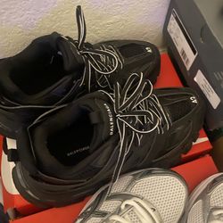 New balances track runners