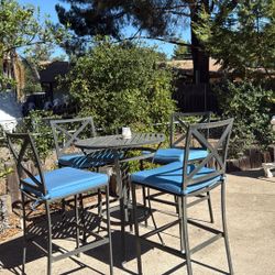 PATIO FURNITURE