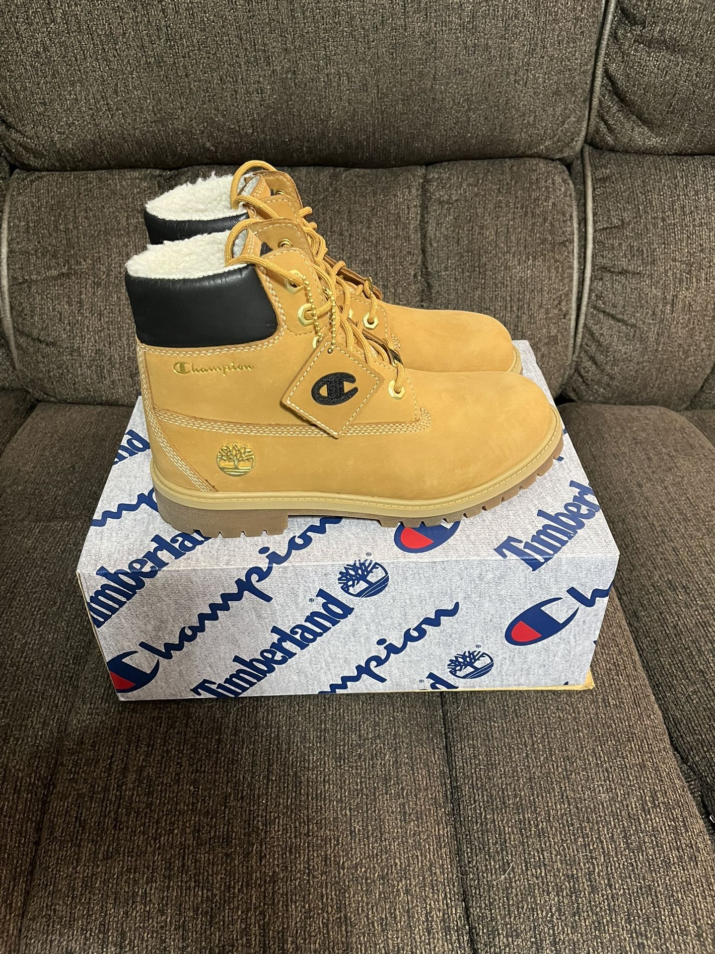 GS Size 6 Champion Timberland Boot