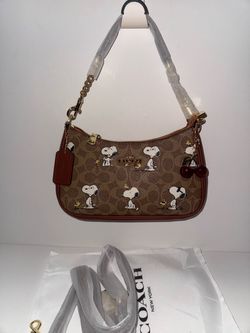 Snoopy Teri Bag Coach
