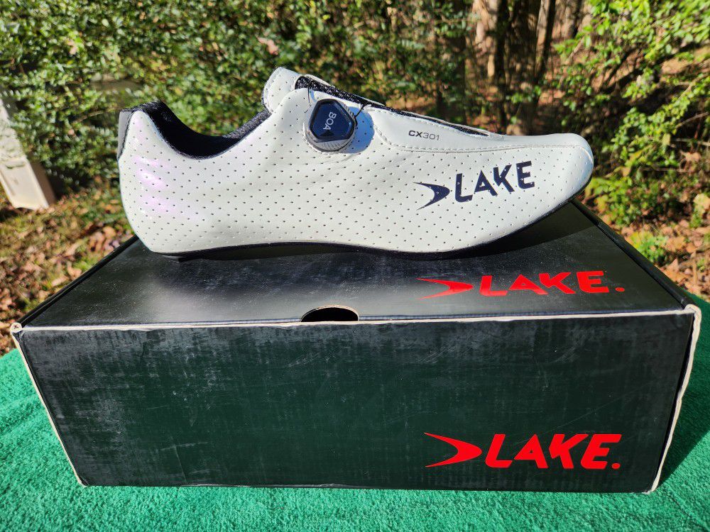 Brand New Lake CX301 Carbon Fibre Road Cycling Shoes | White | Size 14 Mens