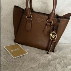 Pebble leather michael kors small bag