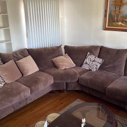 Sectional Couch 