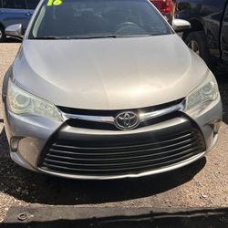 2016 Toyota Camry LE