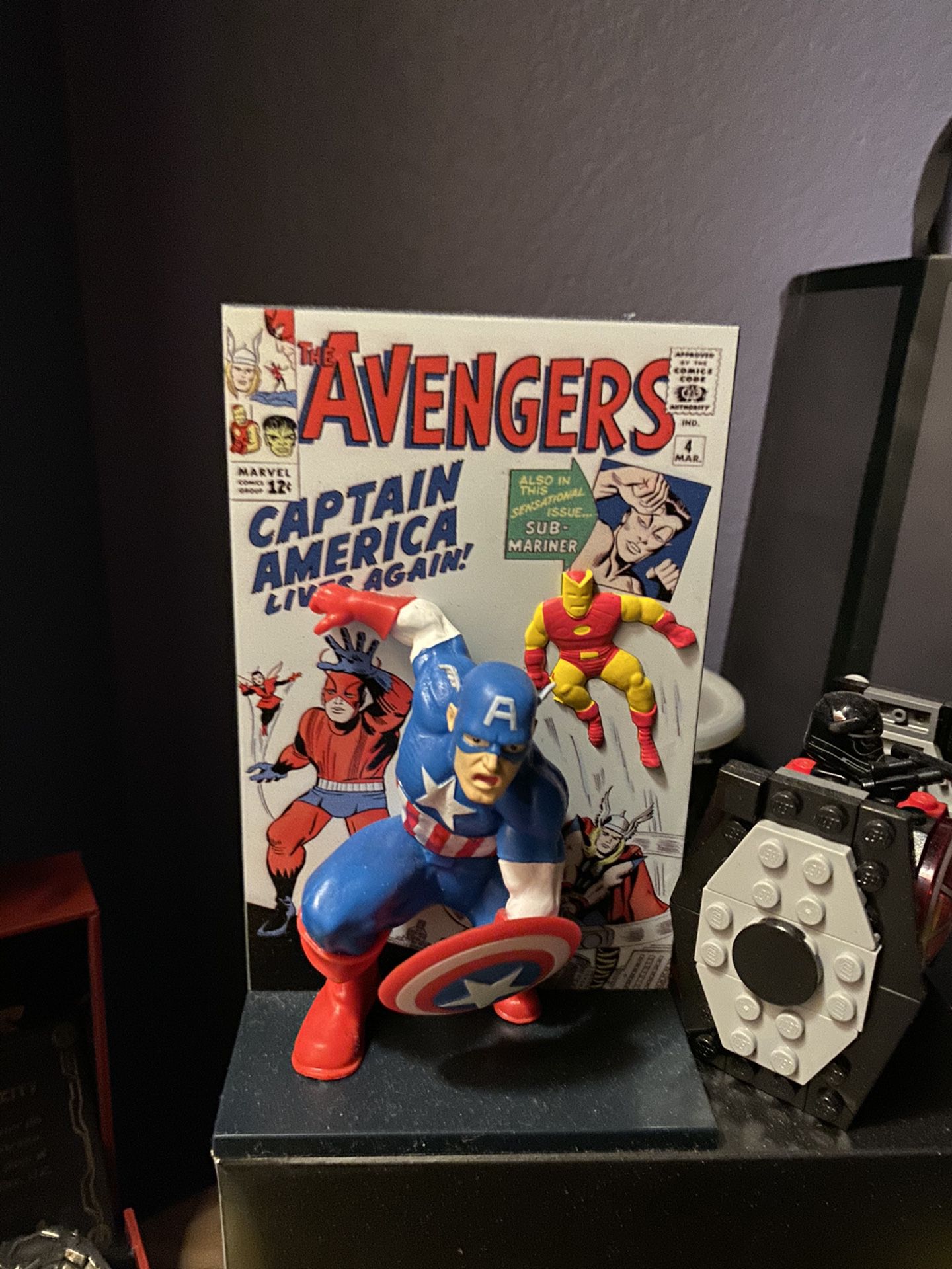 Original avengers comic 3D stand with box
