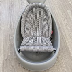 Skip Hop Moby Smart Sling 3-Stage Bath Tub