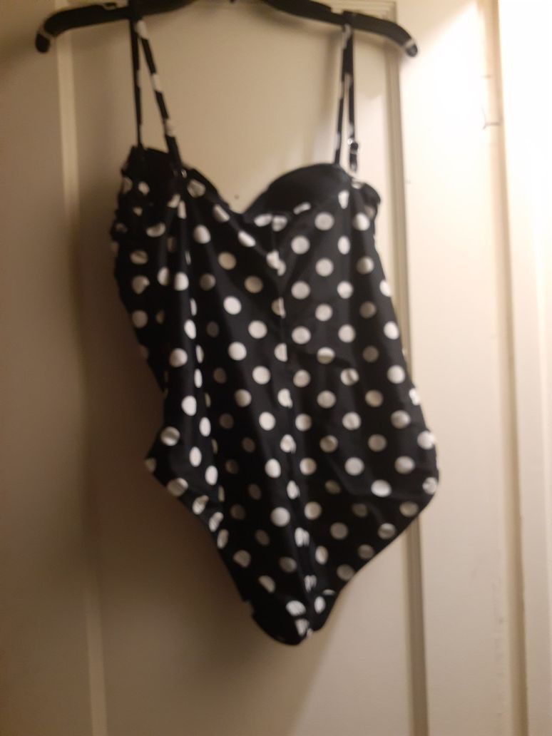 Women's large cute polka dot swimsuit