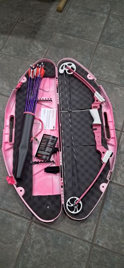 Genesis Pink Compound Bow Set with Case and Arrows