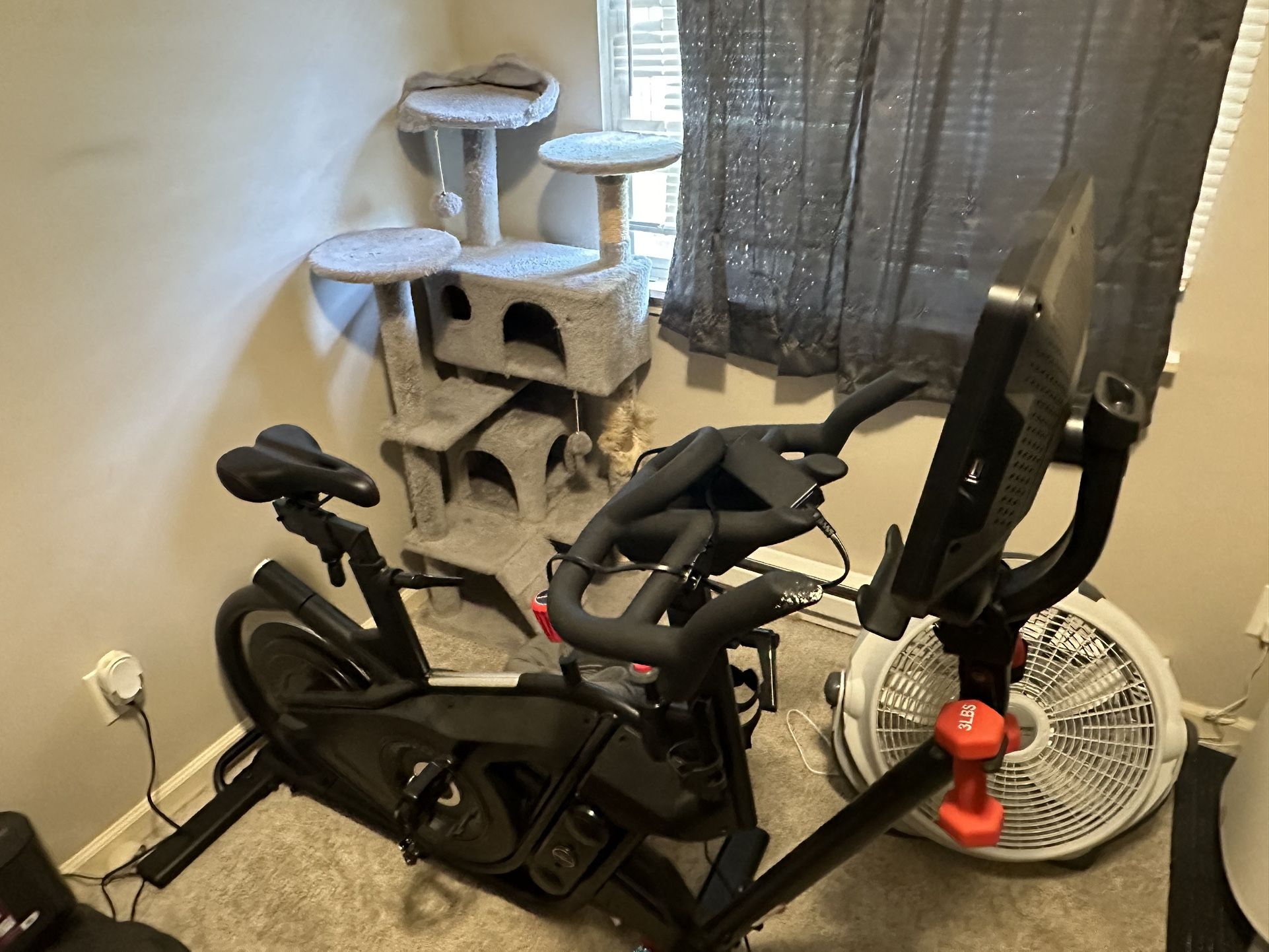 Exercise Bike Bow flex With Screen