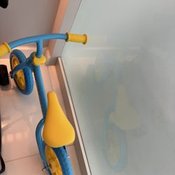 Cocomelon Bicicleta De Balance $ 20 