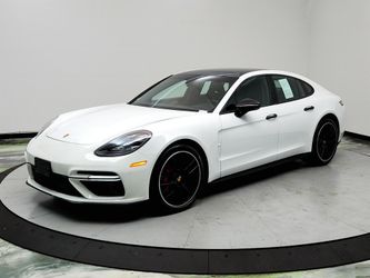 2018 Porsche Panamera