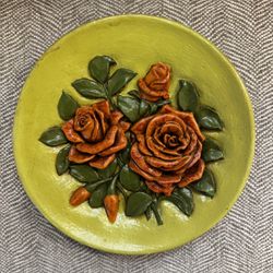 Vintage 1976 3D Roses Hanging Wall Decor