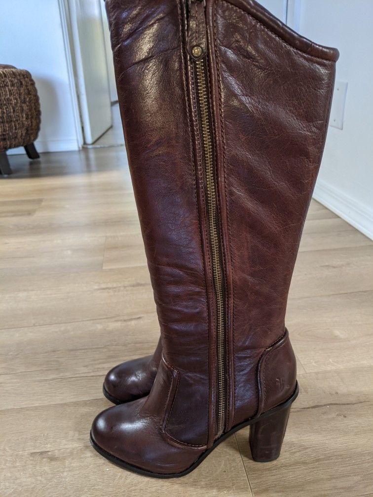 Frye Women's Leather Boots- Size 8. Style: Sylvia Piping