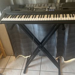 Piano Casio Ctk-720