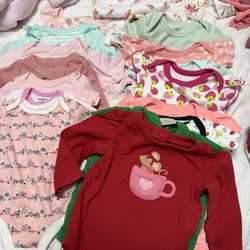 Ropita de  niña de 0-3 y 3-6 meses