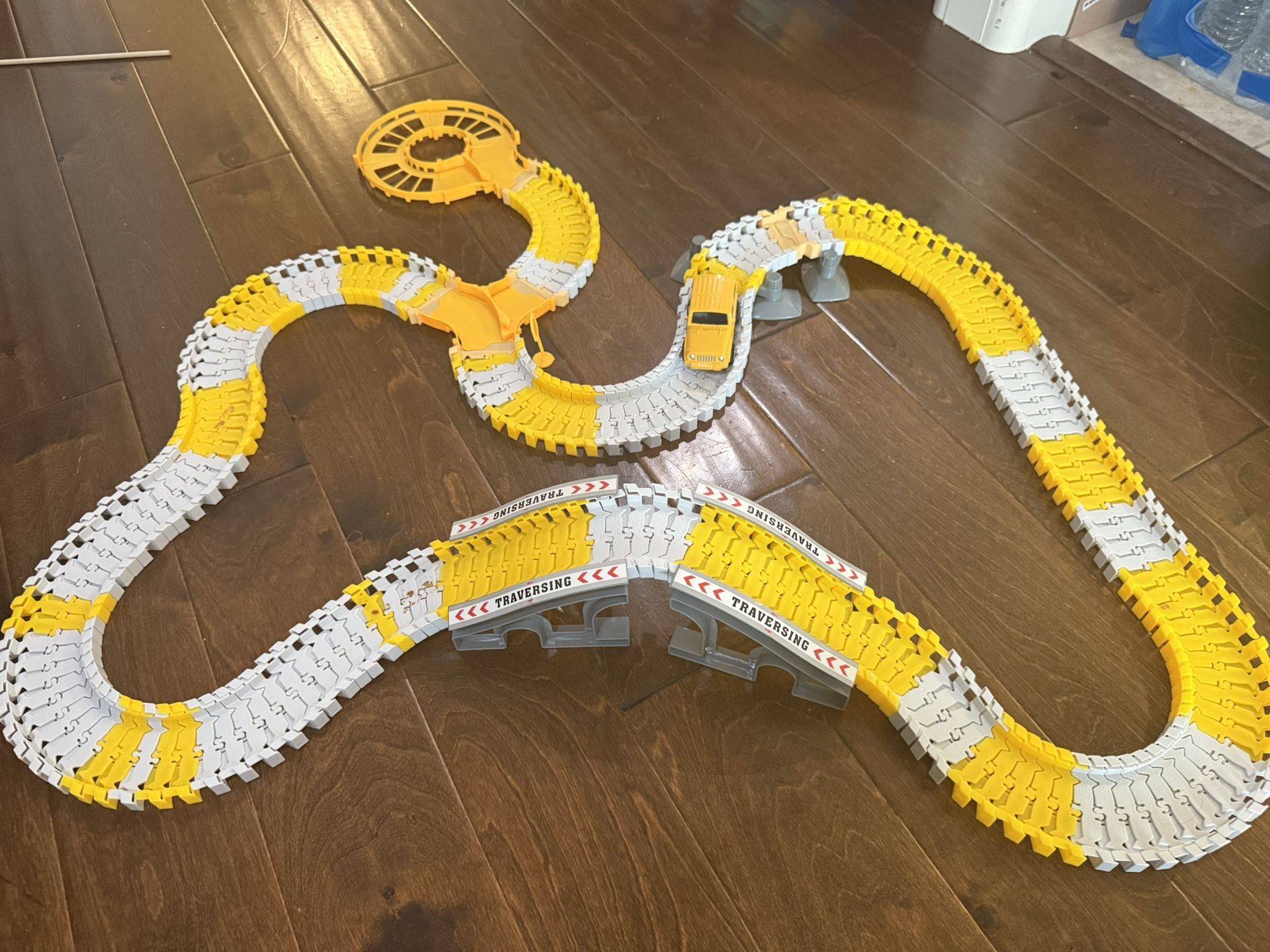 Race Tracks Toy