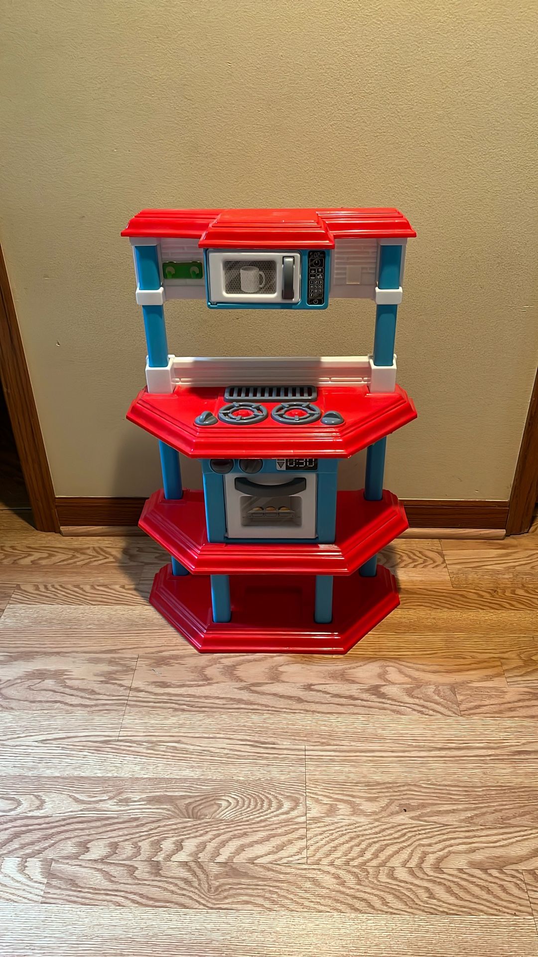 Kids Play Kitchen