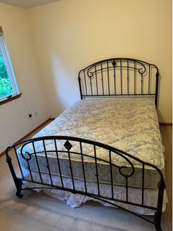 Queen Bed (Mattress, Box Spring, Frame, Bed Skirt)
