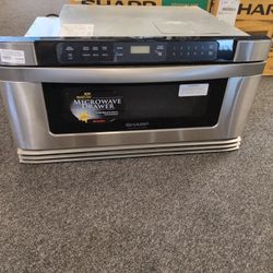 Sharp Insight Pro Series 1.0 cu. ft. Microwave Drawer 