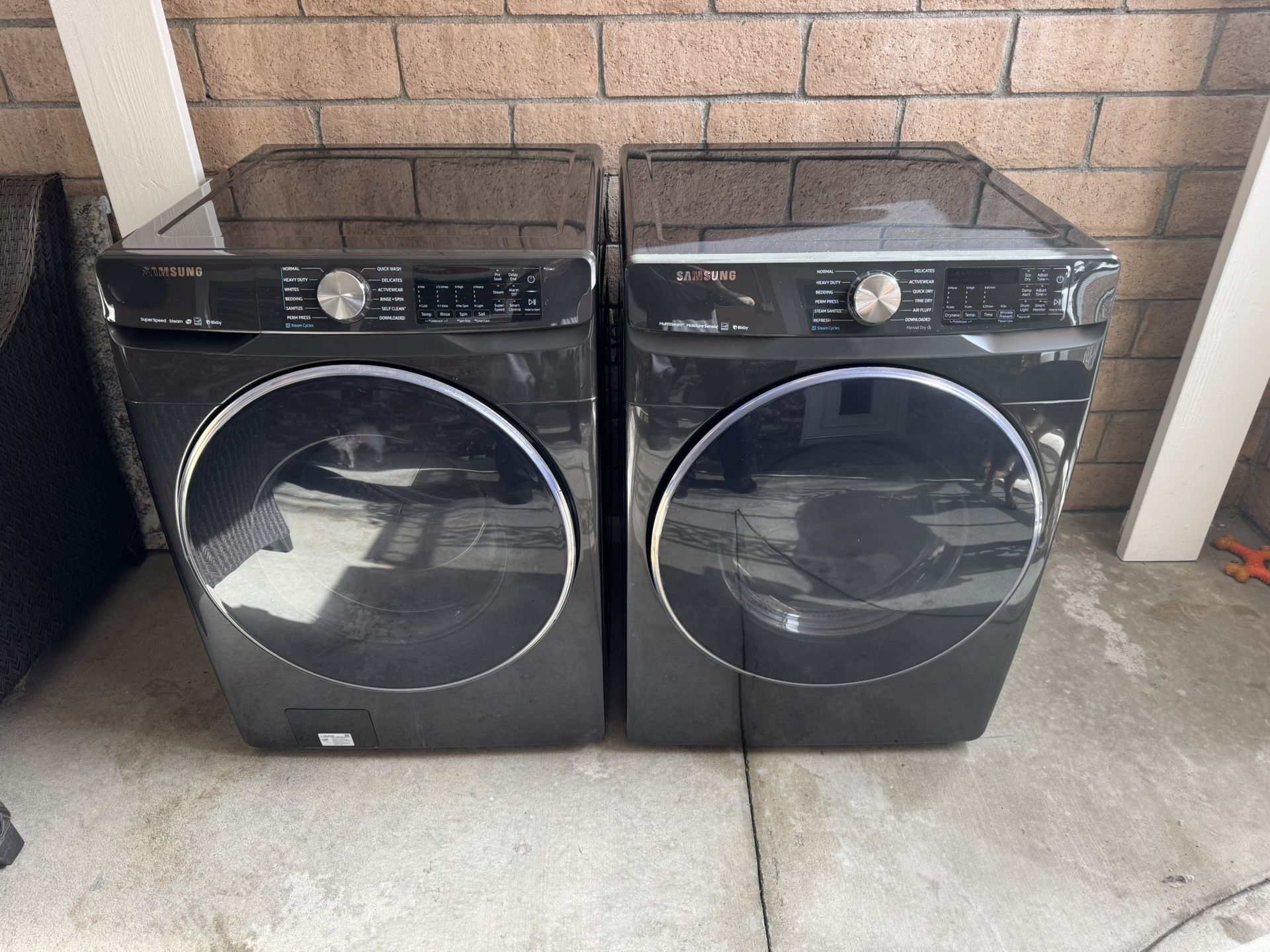 Samsung Washer / Gas Dryer 