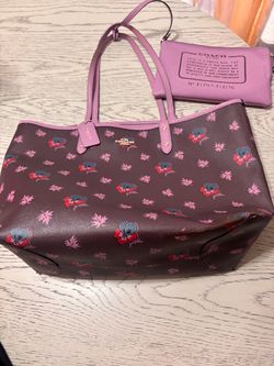 Coach Floral Print Tote Bag with Wallet