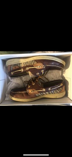 Animal print sperry topsiders size 7