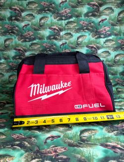 Milwaukee M12 Fuel Tool Bag