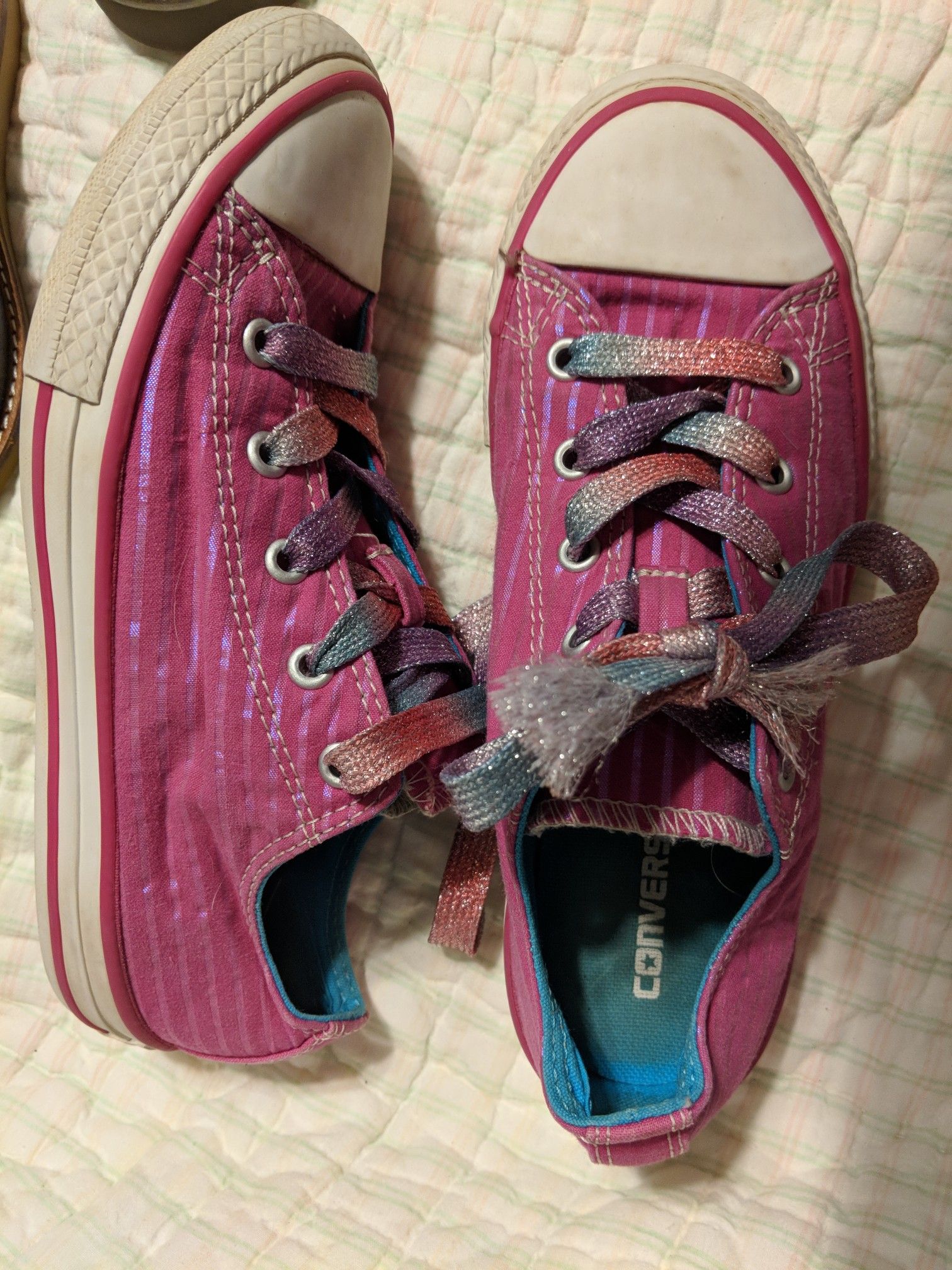 Size 3 youth Converse