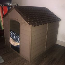 Medium To Large Dog House 