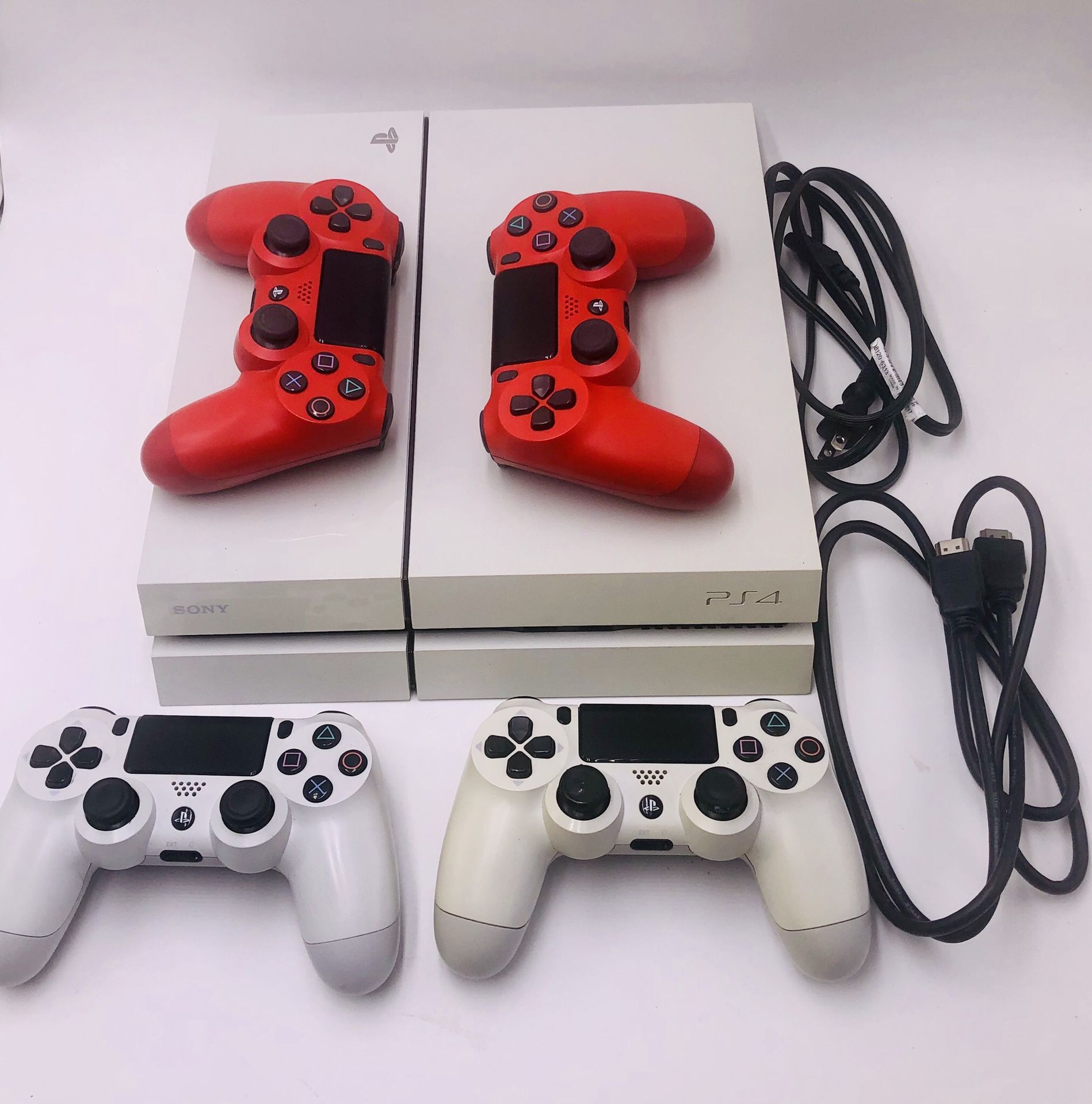 White PS4 + 4 Controllers & Borderlands Handsome Collection (Non Pro Version!!!)