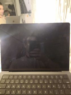Apple MacBook Laptop