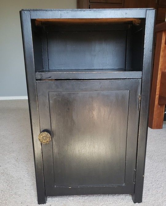 Wooden Nightstand/Side Table