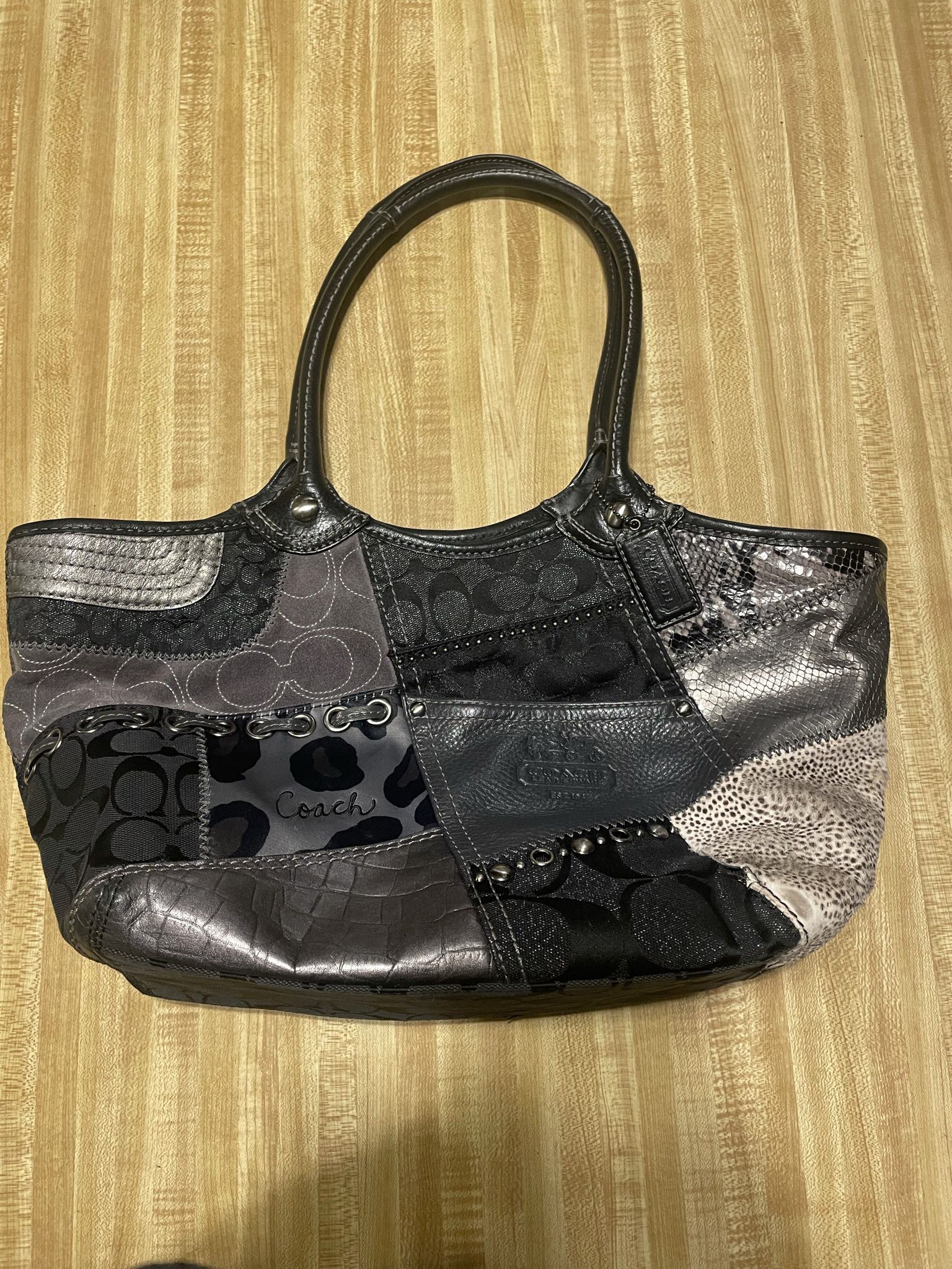coach Animal Print patchwork Cheetah Snakeskin Black Leather Tote Bag Purse