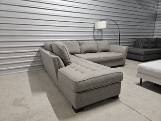 Gray 🔥 Cindy Crawford 2 PC Sectional 🛋 (Delivery Available) 🚛
