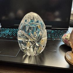 Crystal egg Paperweight