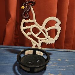 Rooster candle holder.