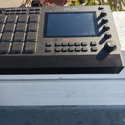 Akai Professional Mpc ll