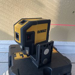 165 ft. Red Self-Leveling 5-Spot & Horizontal Line Laser Level with (3) AA Batteries & Case