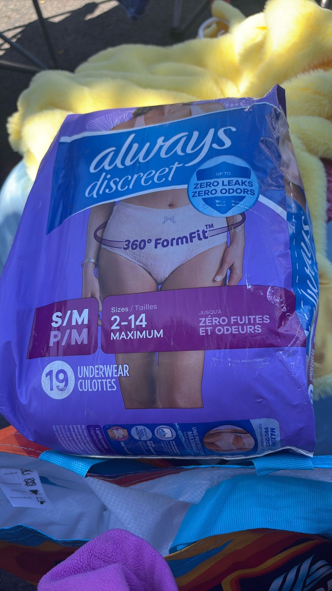 Always Discreet  S/ M Underwear