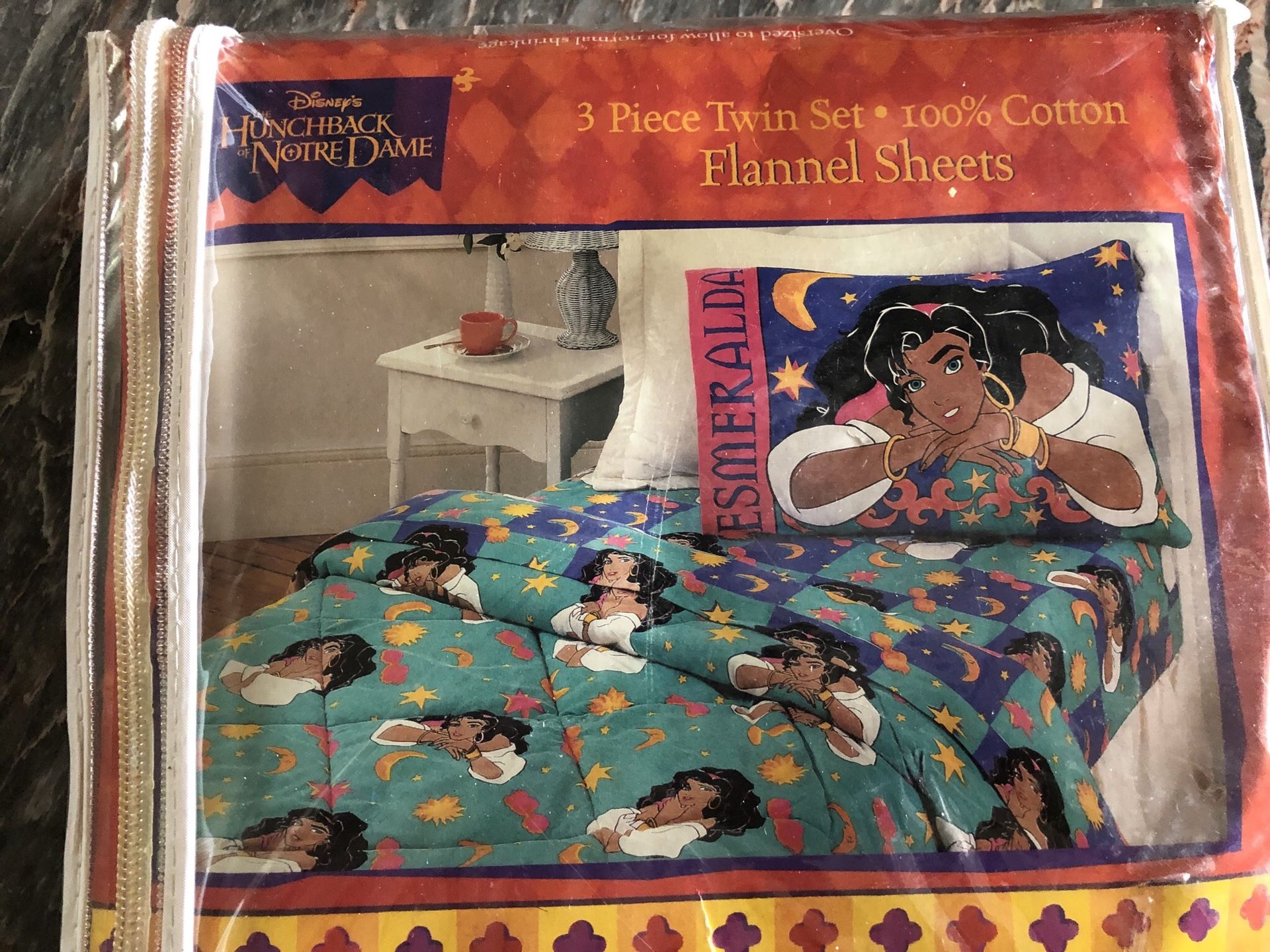 Notre Dame Bedding Queen Collection Discounts