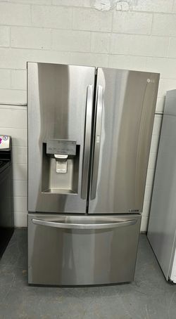 LG 3-Door Refrigerator (French Door Fridge) Stainless Steel - Water Dispenser Energy Star