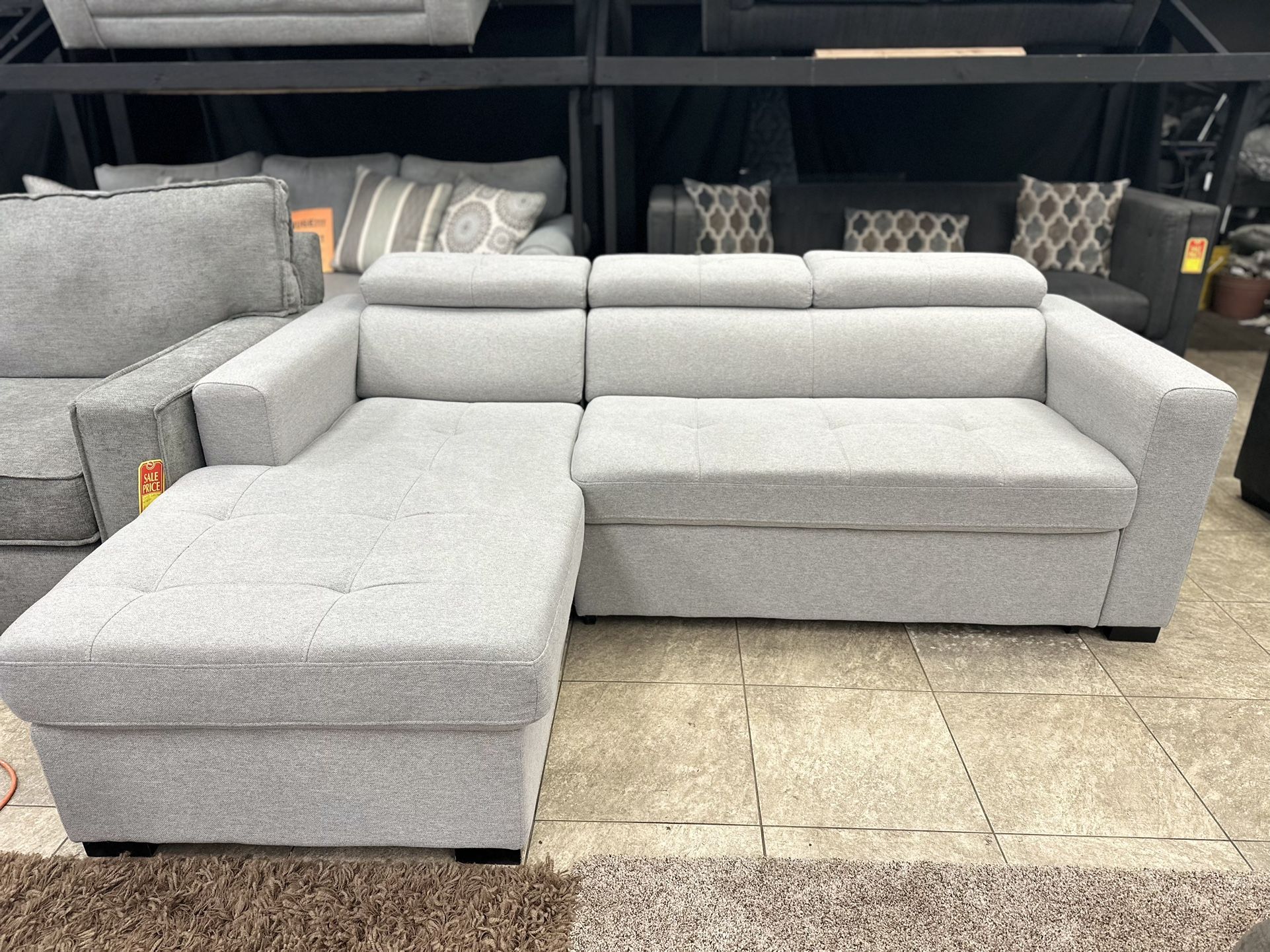 37B Gigi 2-Piece Left Facing Chaise with Pullout Sofa in Bates Platinum. Free delivery 🚚