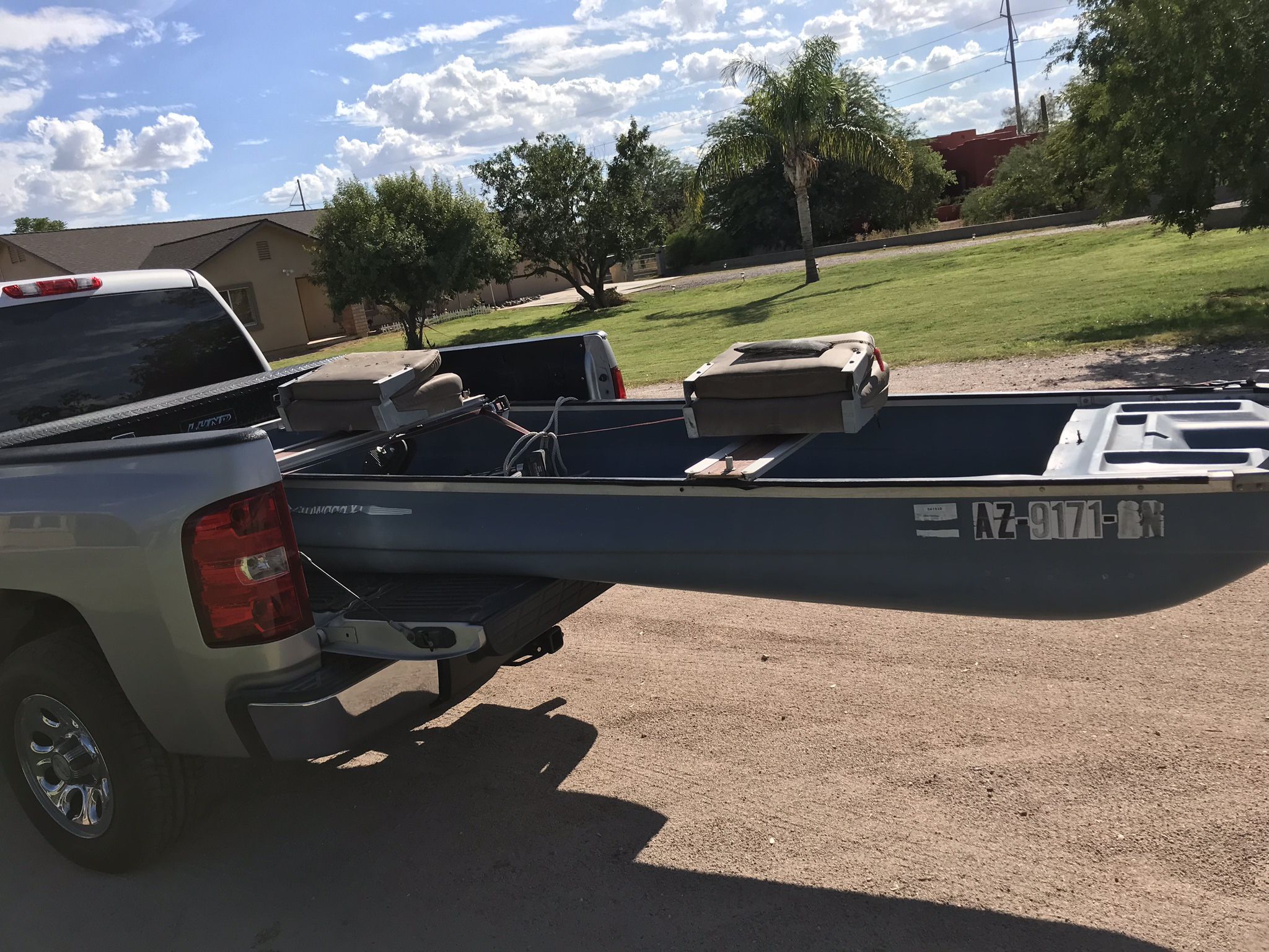 Coleman Crawdad Fishing Jon Boat
