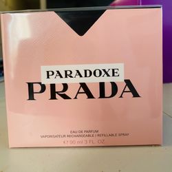 Perfume Prada