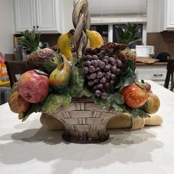 CAPODIMONTE Fruit Basket