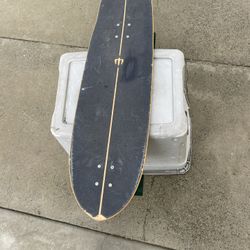 Carver Skateboard Size 34L 10 W