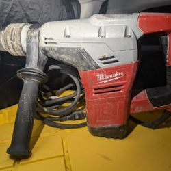 USED !Milwaukee SDS MAX (Corded)