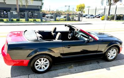 2008 Ford Mustang (140,000 Miles )