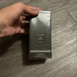 Tom Ford Oud Wood Perfume Discount!